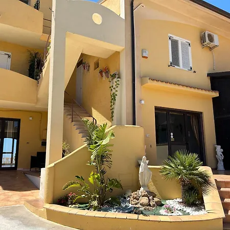 Bed & Breakfast La Collina Sul Mare 3*
