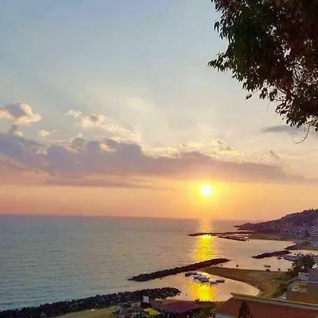 La Collina Sul Mare 3*