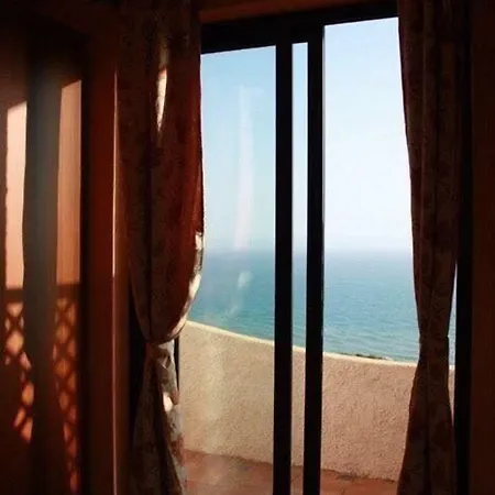 La Collina Sul Mare 3*